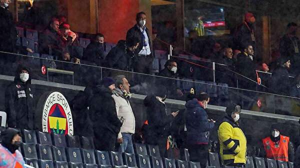 Kadıköy’de mutsuzluk hakim: Fenerbahçeliler Ali Koç’a ‘bırak git’ dedi