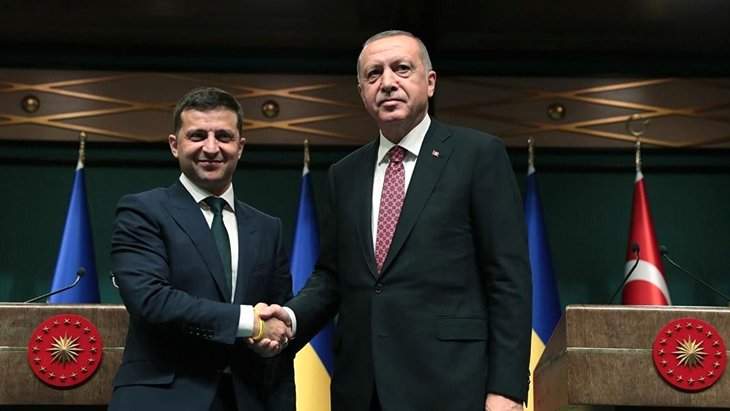 Erdoğan ve Zelenski telefon görüşmesi gerçekleştirdi! Rusya’nın iki bölgeyi tanıma kararı değerlendirildi