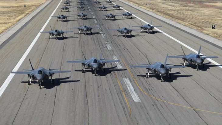 Almanya ABD’den 35 adet F-35 savaş uçağı alıyor: Savaş hazırlığına benziyor