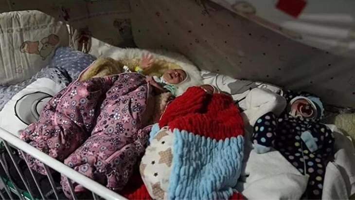 Mariupol’de can pazarı: Prematüre bebekler ortada kaldı, 500 sivil hastanede rehin alındı